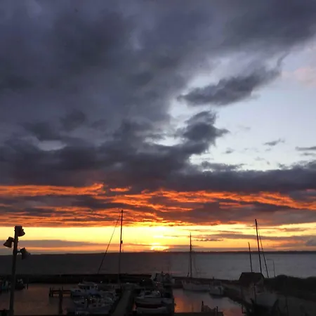 Holiday home With Sea And Harbor View Tranekaer