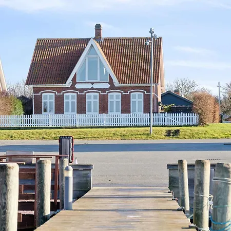 Holiday home With Sea And Harbor View